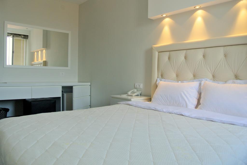 Centrum Sobe Rooms Čačak Esterno foto