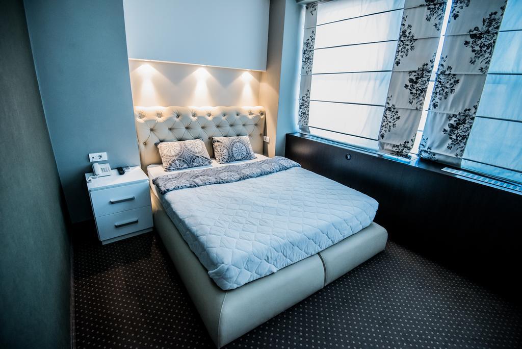 Centrum Sobe Rooms Čačak Esterno foto