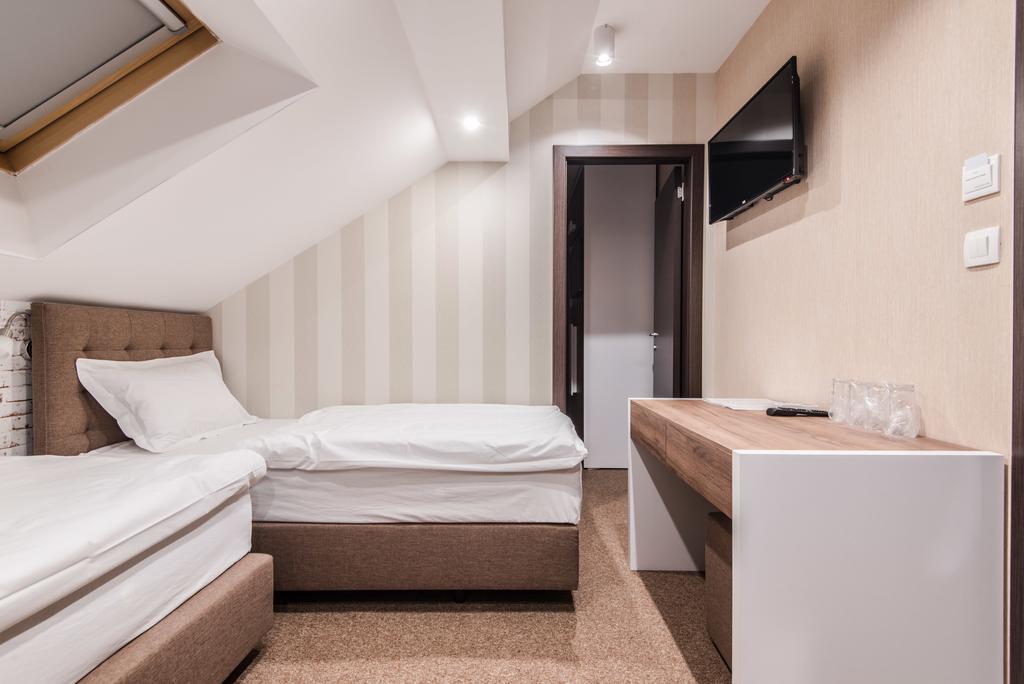 Centrum Sobe Rooms Čačak Esterno foto