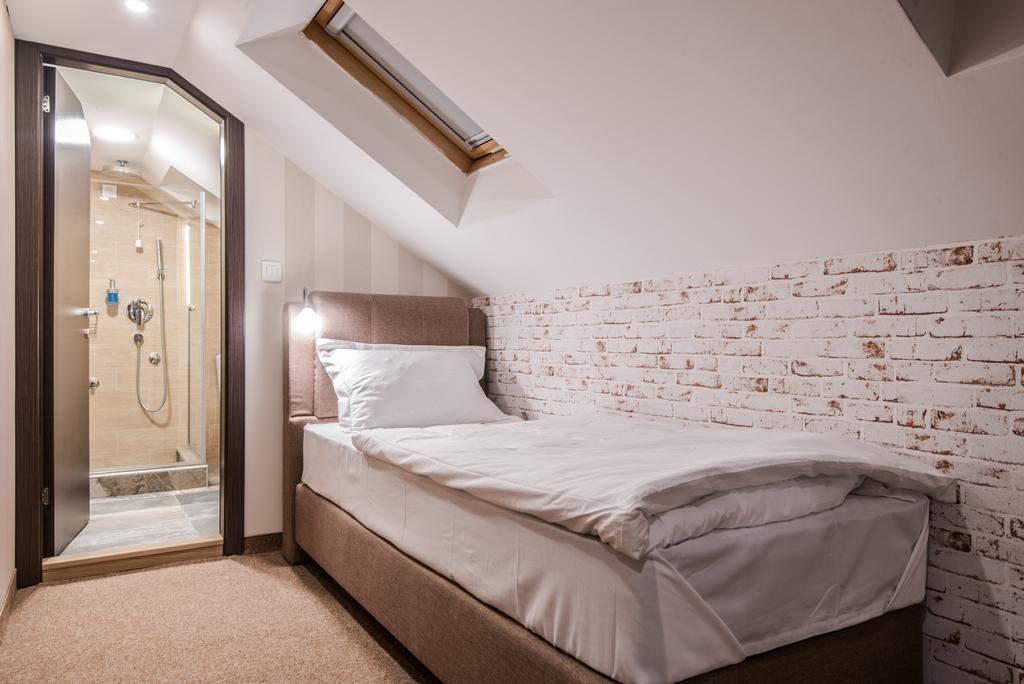 Centrum Sobe Rooms Čačak Esterno foto
