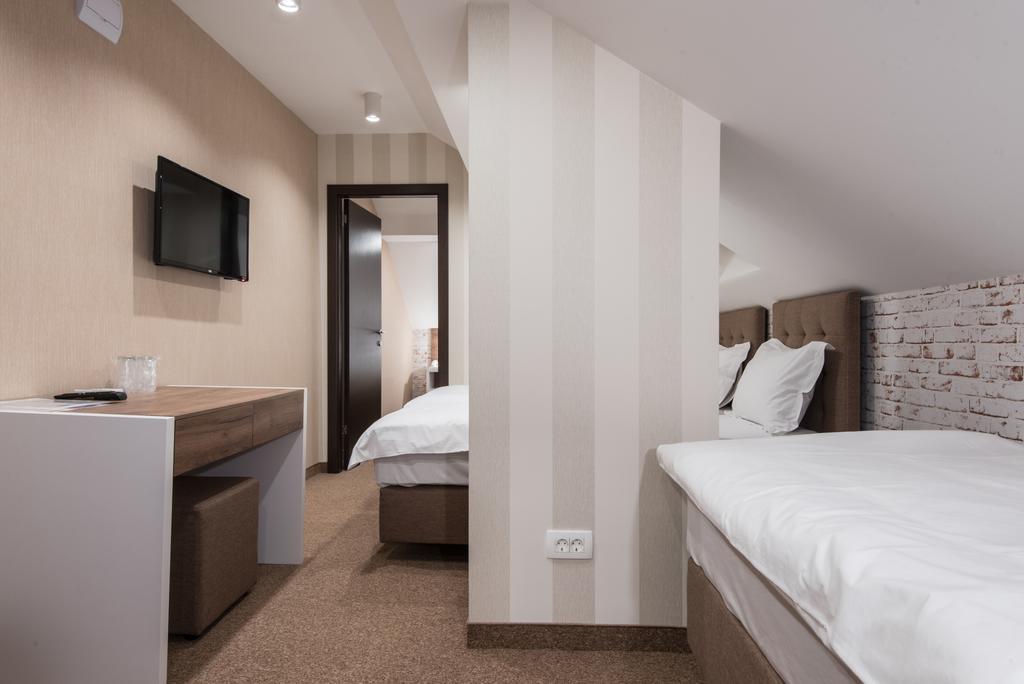 Centrum Sobe Rooms Čačak Esterno foto