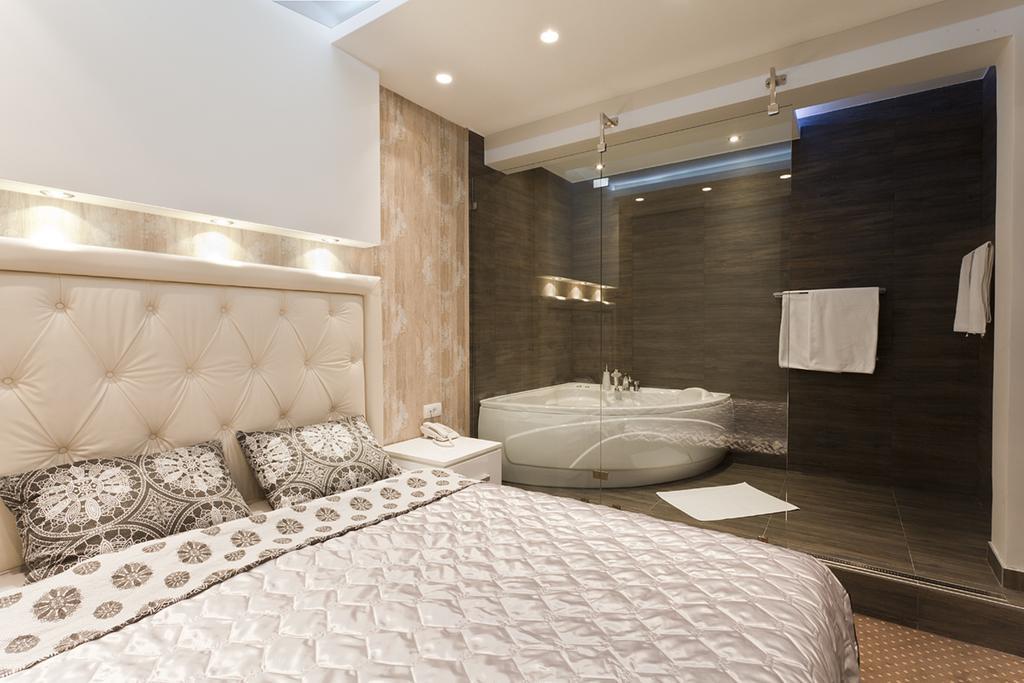 Centrum Sobe Rooms Čačak Esterno foto